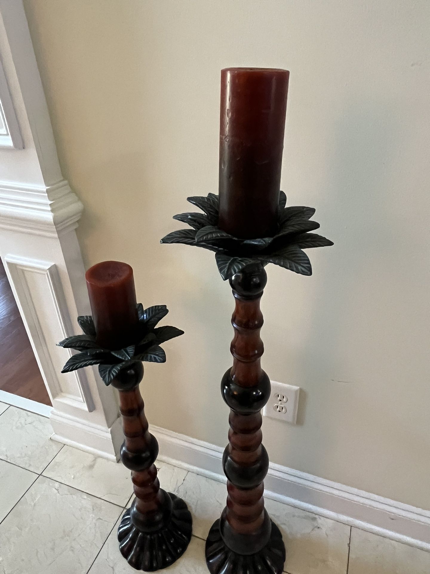 Gorgeous Set Of 2 Decorative Candle Holders