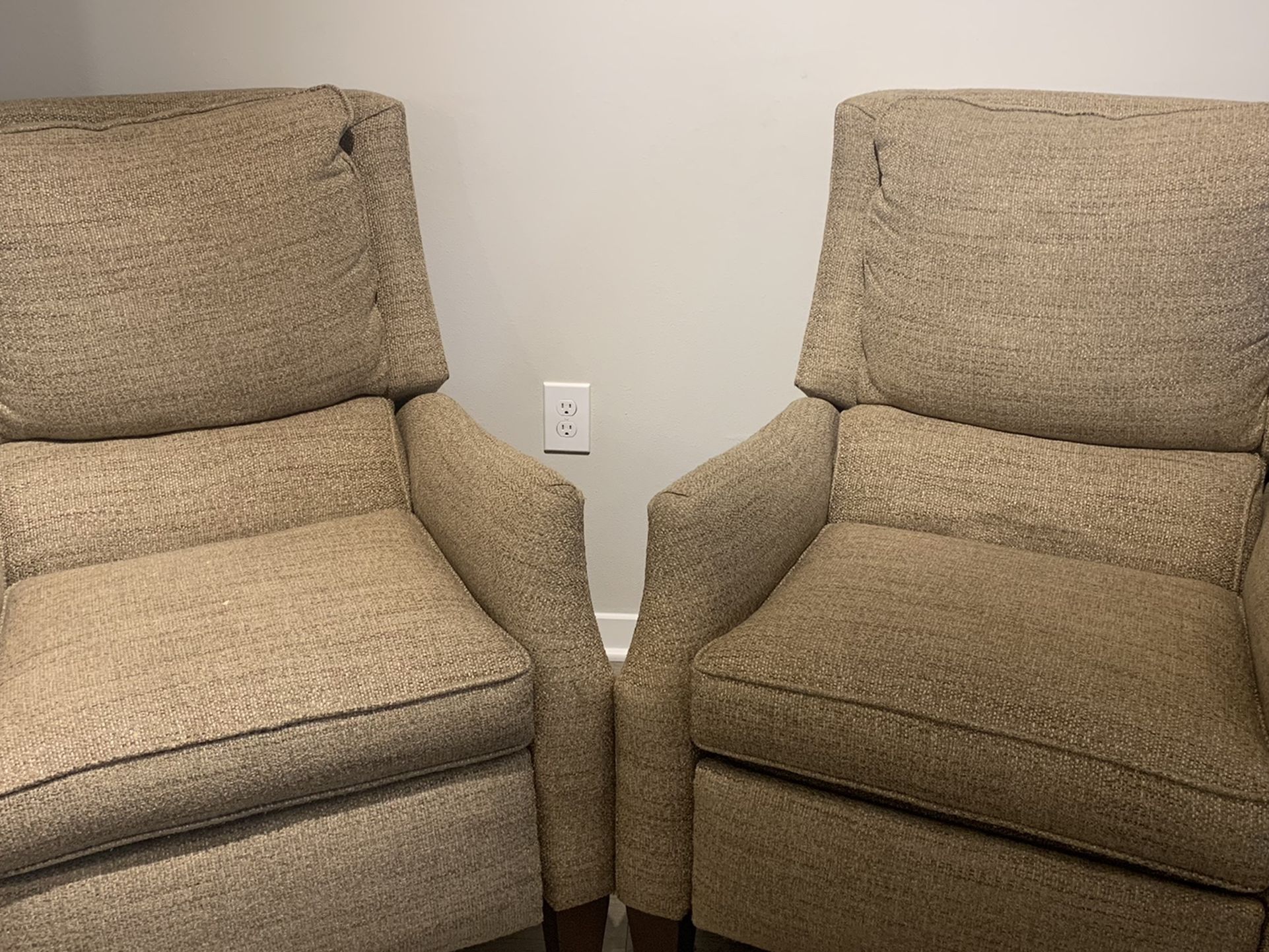 Custom Thomasville Of Scottsdale Recliner Chairs