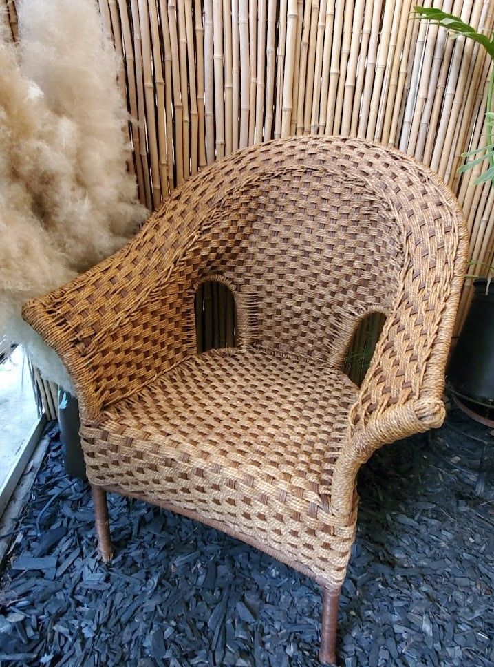 Vintage Wicker Chair