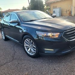 2014 Ford Taurus