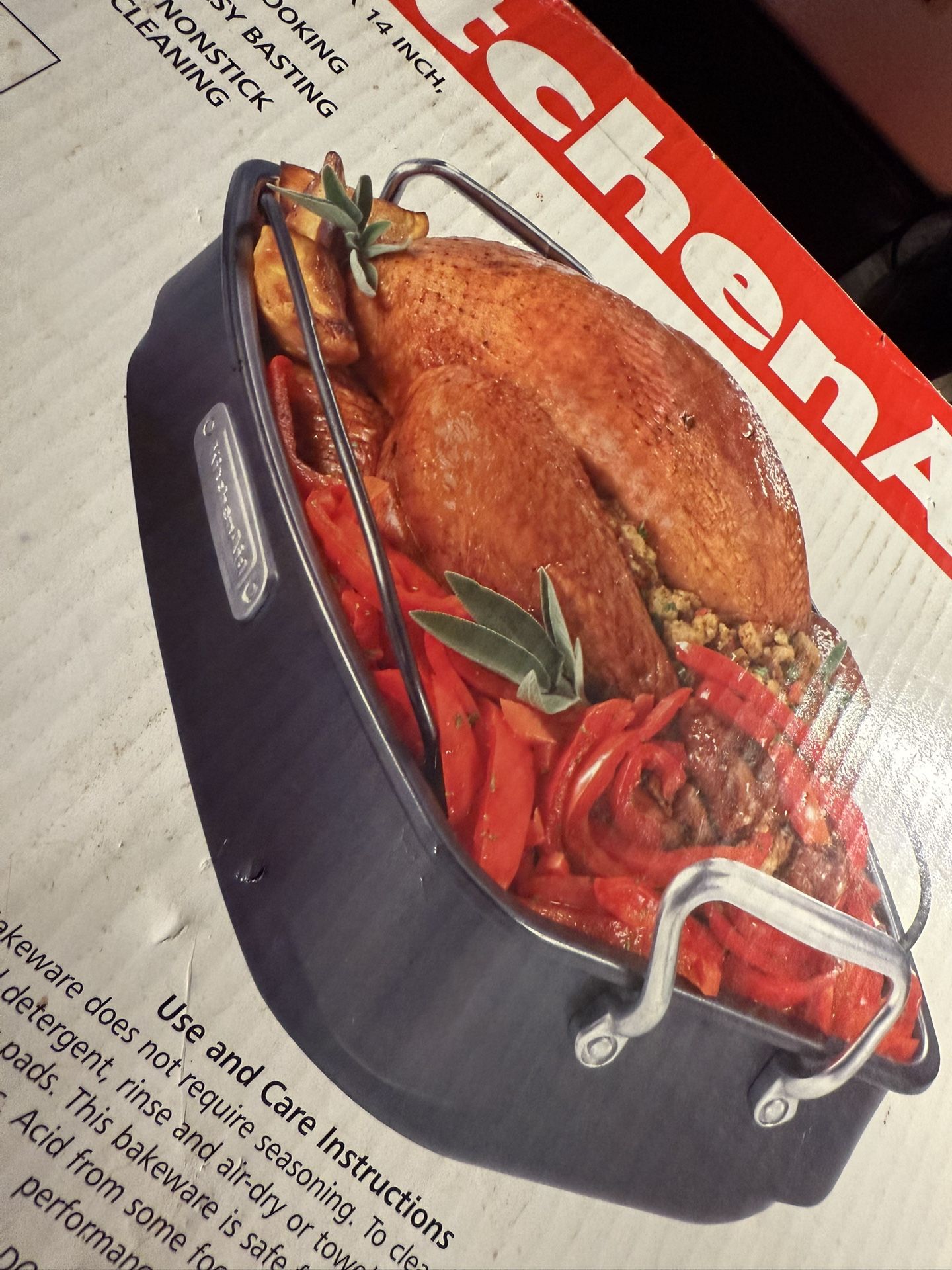New! Never Used Kitchen Aid Extra Large Roaster! 17”/14” Non Stick Costing At Stores 150$