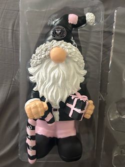 Gnome holiday soccer decorations