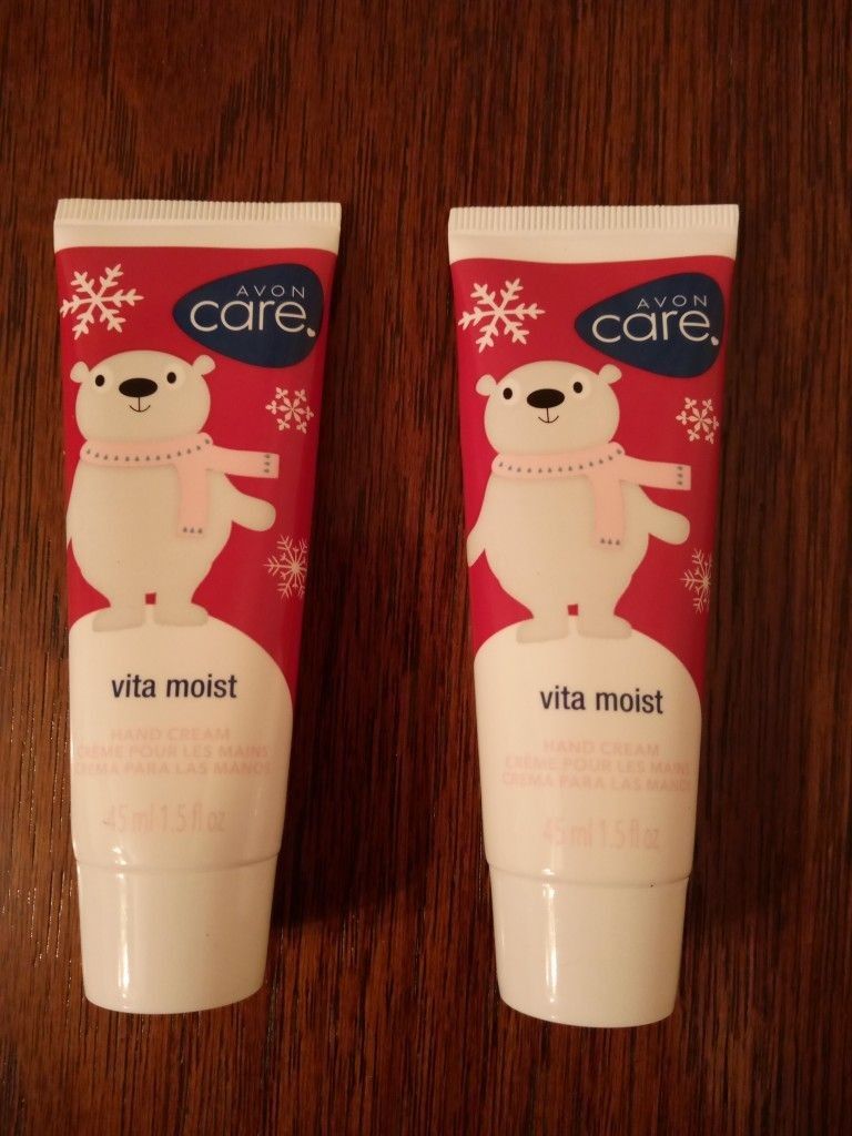 Avon Vita Moist Polar Bear Limited Edition Hand Cream 2 Christmas Holidays