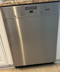 Miele dishwasher