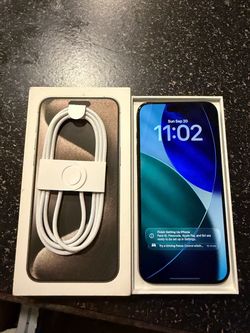 iPhone 15 Pro Max - Unlocked