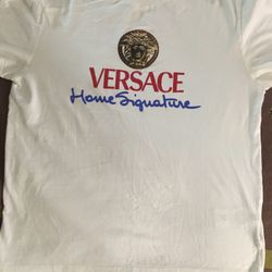 Versace T-shirt Size: M