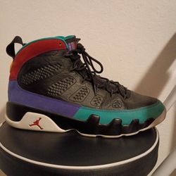 Air Jordan 9's Dream It Do It Retro Size 12.