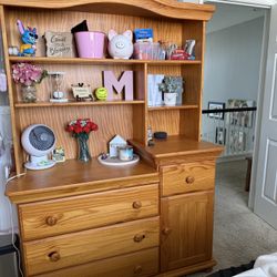 Crib And Dresser/Changing Table Set 