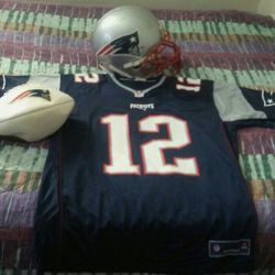 NEW ENGLAND PATRIOTS GEAR. OFFICIAL JERSEY, HELMET AND FOOTBALL!!