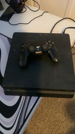 PS4 slim