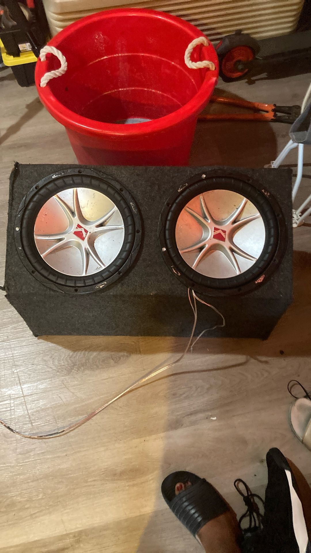 2 12” Kicker Comps