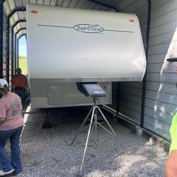 2005 Trail Cruiser Camper 
