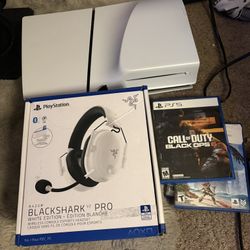 PS5 Physical. With Headset And Games 