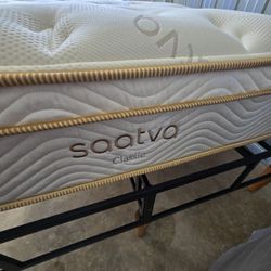 Saatva Classic Plush 11.5", Full, Like New