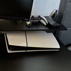 PS5 Slim & Monitor Bundle 