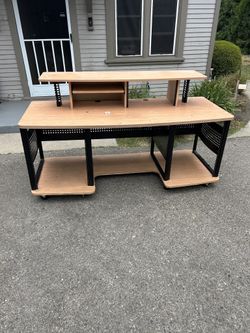 Music Production Office Desk