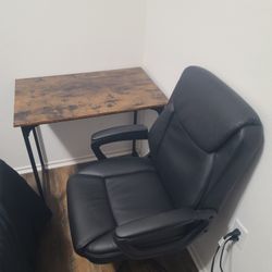 Computer desk + office chair + free nightstand