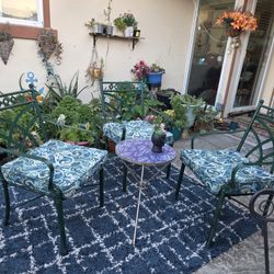  Vintage Wrought Iron  Chairs With Cusion And Mossaic Table