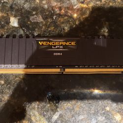 2 8 Gig Ram Sticks