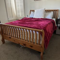 Amish Slat Sleigh Bed Frame