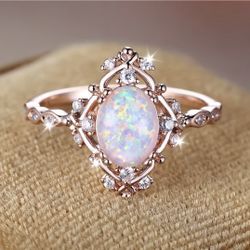 Boho-Chic Rose Golden Ring with White Oval Opal  Size 10