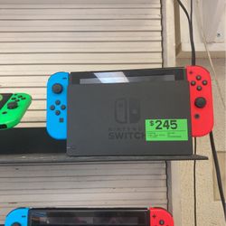 Nintendo Switch 