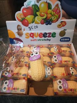 Crunchy squishy toy