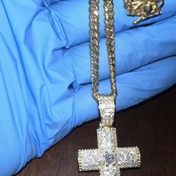 VVS1 Moissanite Cross Chain And Pendant Combo 