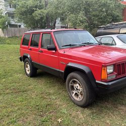 95 Jeep Cherokee For $3000
