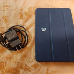 Amazon FIRE HD PLUS 8" Tablet w/32gb  SD card!