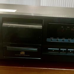 Pioneer PD-F407 CD Player 25Disc CD File Type Changer TESTED WORKING No Remote. Used in good condition with some cosmetic blemishes. These blemishes a