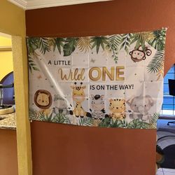 Safari Decor and Accessories 