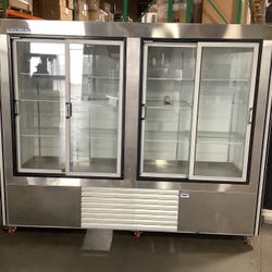 Commercial Refrigerator 