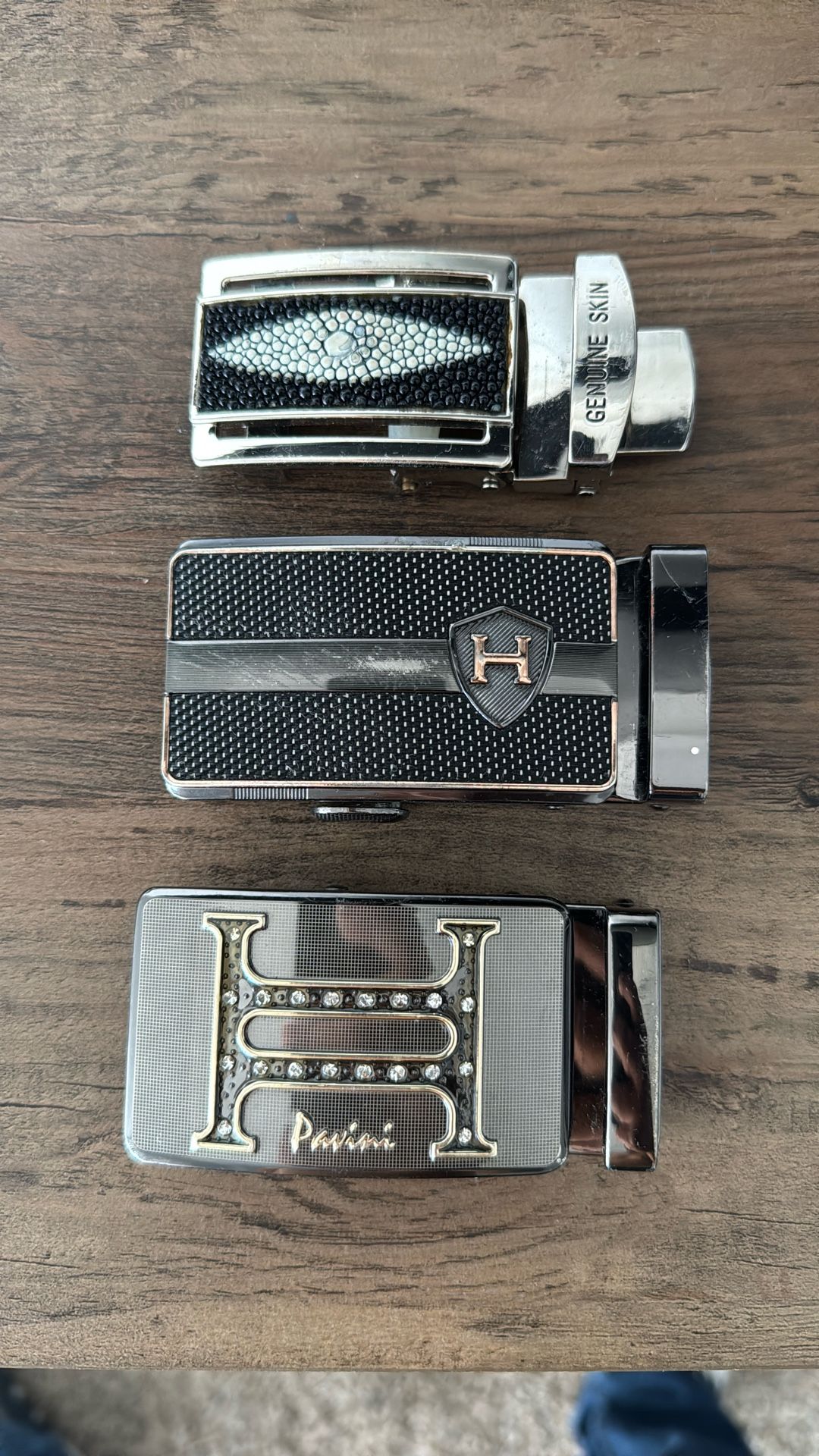 Belt Buckles H sting