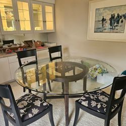 Pottery Barn Round Top Glass Dining Table With Six Chairs