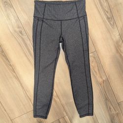 Women's Athleta Leggings Sz MT