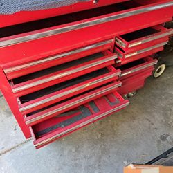 Rolling Tool Chest