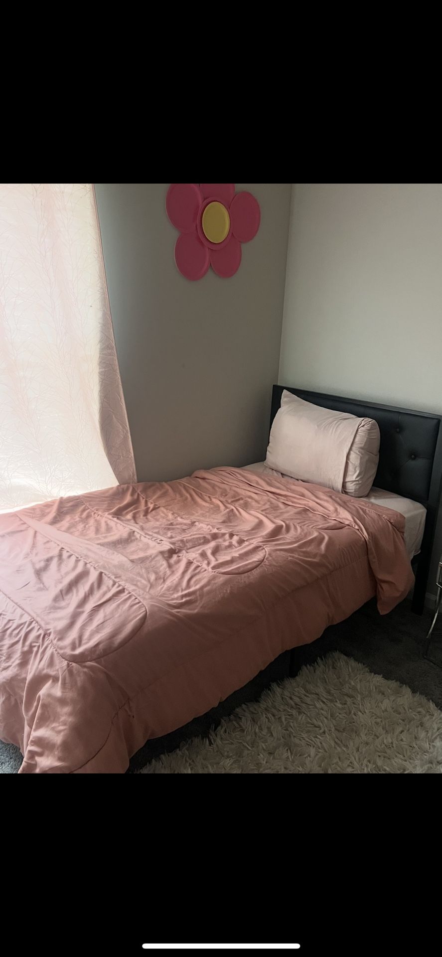 Twin Bed
