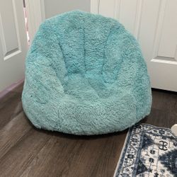 Delta Children Cozee Fluffy Chair