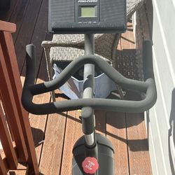 PRO FORM - Cycle