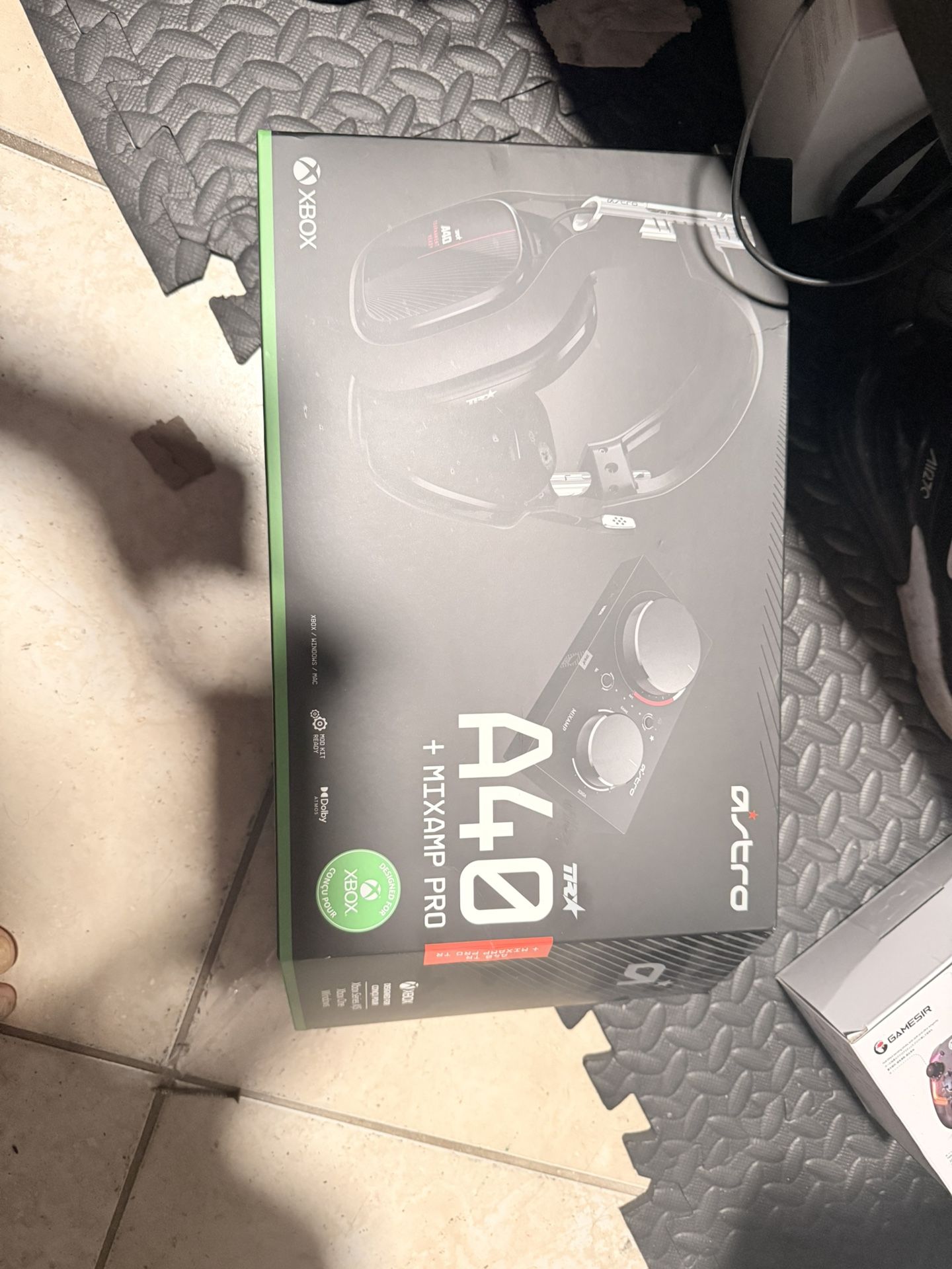 Astro A40
