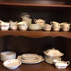 Steubenville Ivory Dish ware - Service For 10