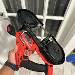 Milwalkee Band Saw M18 Fuel  Brushless