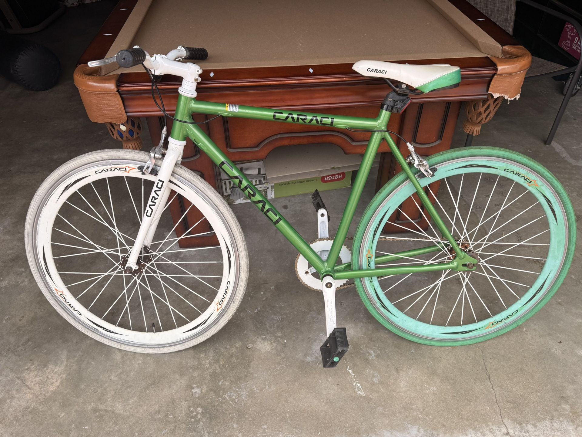 Caraci Fixie Bike