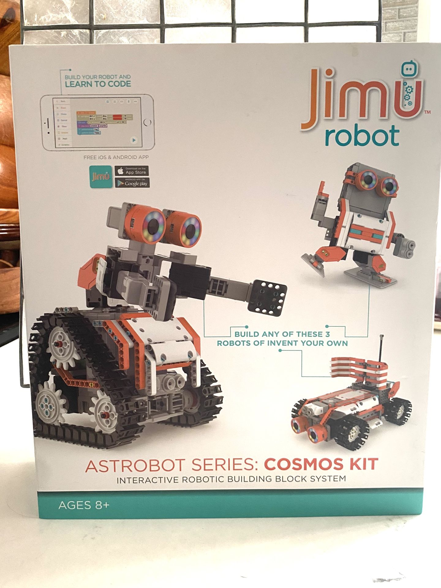 UBTECH JIMU Robot Astrobot Series: Cosmos Kit / App-Enabled Building and Coding STEM Learning Kit