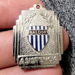 Medalla Asistencia Colegio Baldor CUBA