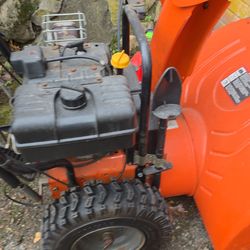 Husqvarna  10.5 hp 30in wide