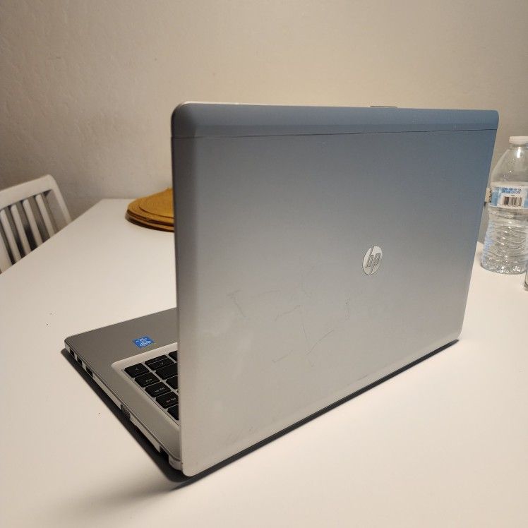 HP EliteBook Folio 9480M laptop |Intel core GHz|4GB RAM|120GB SSD|WIN 11 PROF| Microsoft office installed| Nothing wrong. ** NO TRADES **