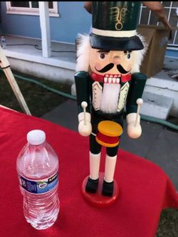 Christmas Decoration Wood Nutcracker New