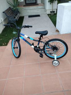 Guardian 20 inch bike- Like New